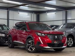 Rot Gebraucht 2022 Peugeot 2008 Allure SUV | 17.890 € (Fairer Preis)