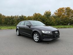 Braun Gebraucht 2013 Audi A3 Comfort Limousine | 11.900 € (Etwas zu teuer)