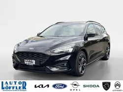 Obsidianschwarz Gebraucht 2022 Ford Focus ST-Line X Kombi | 21.808 € (Fairer Preis)