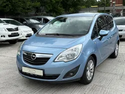 Blau Gebraucht 2013 Opel Meriva Active Van / Kleinbus | 4.999 € (Guter Preis)