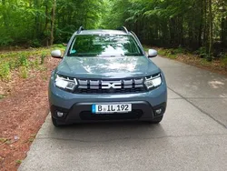 Grau Gebraucht 2024 Dacia Duster Expression SUV | 22.900 € (Fairer Preis)