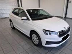 Weiß Gebraucht 2021 Skoda Fabia Active Kombi | 11.200 € (Superpreis)