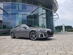 Grau Gebraucht 2021 Audi A5 Sportback S-Line Coupé | 36.999 € (Fairer Preis)