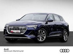 Blau Gebraucht 2021 Audi e-tron S-Line SUV | 35.828 € (Guter Preis)