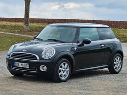 Schwarz Gebraucht 2010 Mini ONE Kleinwagen | 4.000 € (Fairer Preis)