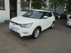 Weiß Gebraucht 2016 Ssangyong Tivoli Quartz SUV | 6.950 € (Fairer Preis)
