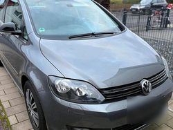 Grau Gebraucht 2011 VW Golf VI Kleinwagen | 4.700 € (Fairer Preis)