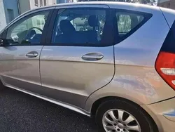 Grau Gebraucht 2007 Mercedes A150 Kleinwagen | 1.599 € (Guter Preis)