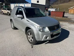 Silber Gebraucht 2012 Suzuki Grand Vitara SUV | 2.590 € (Superpreis)