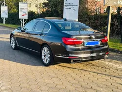 Schwarz Gebraucht 2016 BMW 730 Sport Line Limousine | 19.700 € (Fairer Preis)