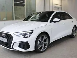 Weiß Gebraucht 2020 Audi A3 S-Line Limousine | 29.900 € (Teuer)