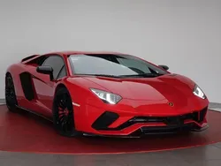Rot Gebraucht 2017 Lamborghini Aventador Coupé | 328.990 € (Guter Preis)