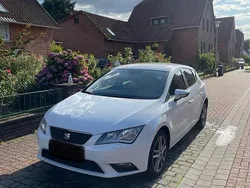 Weiß Gebraucht 2013 Seat Leon Limousine | 6.800 € (Teuer)