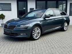 Grau Gebraucht 2017 Skoda Superb LAURIN & KLEMENT Kombi | 14.980 € (Guter Preis)