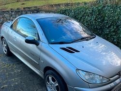 Silber Gebraucht 2004 Peugeot 206 CC Cabrio | 750 € (Superpreis)