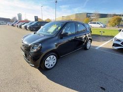 Schwarz Gebraucht 2021 Smart ForFour Electric Drive Limousine | 8.990 € (Guter Preis)