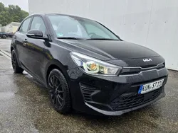 Schwarz Gebraucht 2022 Kia Rio Vision Limousine | 11.800 € (Guter Preis)