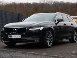 Onyx black / metallic Gebraucht 2019 Volvo V90 Momentum Kombi | 24.760 € (Guter Preis)