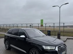 Schwarz Gebraucht 2018 Audi SQ7 Sport SUV | 42.990 € (Fairer Preis)