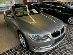 Platinbronze metallic Gebraucht 2011 BMW 320 Cabriolet Comfort Edition Cabrio | 10.360 € (Fairer Preis)