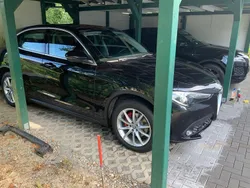 Schwarz Gebraucht 2017 Alfa Romeo Stelvio Super SUV | 19.200 € (Fairer Preis)