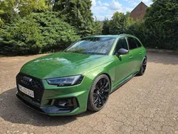 Grün Gebraucht 2018 Audi RS4 Sport Kombi | 58.450 € (Teuer)