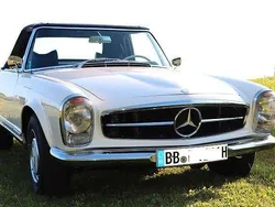 Weiß Gebraucht 1964 Mercedes W113 Cabrio | 89.000 €