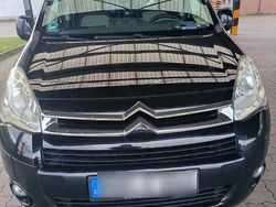 Schwarz Gebraucht 2011 Citroën Berlingo Van / Kleinbus | 4.500 € (Fairer Preis)