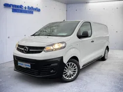Eis weis Gebraucht 2022 Opel Vivaro-e Combi Edition Van | 29.750 € (Fairer Preis)