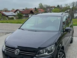Schwarz Gebraucht 2011 VW Touran Trendline Van / Kleinbus | 5.100 € (Guter Preis)