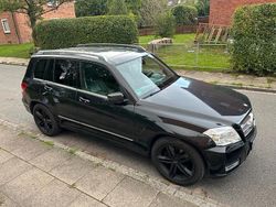 Schwarz Gebraucht 2011 Mercedes GLK350 SUV | 13.850 € (Fairer Preis)