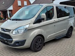 Braun Gebraucht 2014 Ford Tourneo Custom Van / Kleinbus | 17.550 € (Teuer)