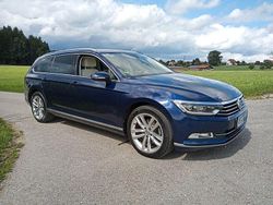 Blau Gebraucht 2019 VW Passat Kombi | 22.900 € (Teuer)