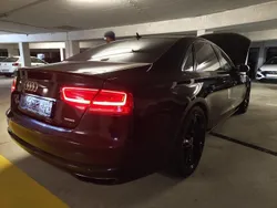 Schwarz Gebraucht 2011 Audi A8L W12 Comfort Limousine | 22.990 €