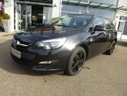 Schwarz Gebraucht 2013 Opel Astra Kombi | 6.900 € (Etwas zu teuer)