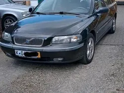 Schwarz Gebraucht 2002 Volvo V70 Kombi | 7.000 €