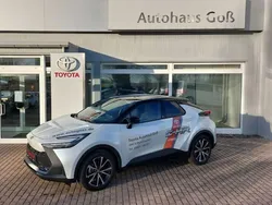 Weiß Gebraucht 2023 Toyota C-HR Team SUV | 35.990 € (Teuer)