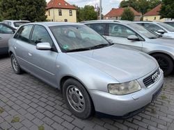 Silber Gebraucht 2002 Audi A3 Ambiente Kleinwagen | 999 € (Guter Preis)