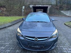 Grau Gebraucht 2014 Opel Astra Active Limousine | 4.990 € (Guter Preis)