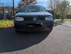Grün Gebraucht 1999 VW Golf IV Limousine | 990 € (Guter Preis)