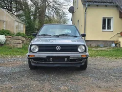 Grau Gebraucht 1989 VW Golf II Kleinwagen | 1.100 €