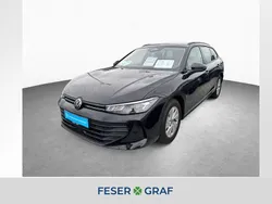Grenadillschwarz metallic Gebraucht 2024 VW Passat Kombi | 29.480 € (Guter Preis)