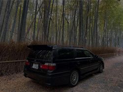 Schwarz Gebraucht 1998 Nissan Stagea Kombi | 40.000 €