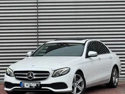 Weiß Gebraucht 2016 Mercedes E220 Limousine | 19.000 €