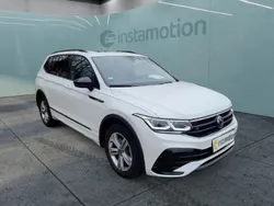 Weiß Gebraucht 2024 VW Tiguan Allspace R-line SUV | 47.590 € (Etwas zu teuer)