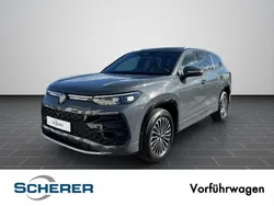 Grau Gebraucht 2025 VW Tayron R-line SUV | 62.690 € (Fairer Preis)