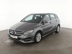 Grau Gebraucht 2016 Mercedes B180 Style Van / Kleinbus | 13.980 € (Fairer Preis)