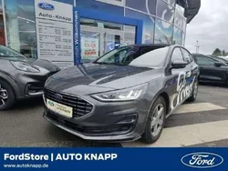 Grau Gebraucht 2023 Ford Focus Titanium X Kleinwagen | 20.790 € (Guter Preis)