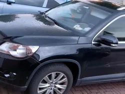 Schwarz Gebraucht 2011 VW Tiguan SUV | 9.700 € (Etwas zu teuer)