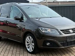 Schwarz Gebraucht 2017 Seat Alhambra FR-Line Van / Kleinbus | 20.999 € (Fairer Preis)